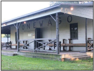 conewago-main-lodge-with-frame